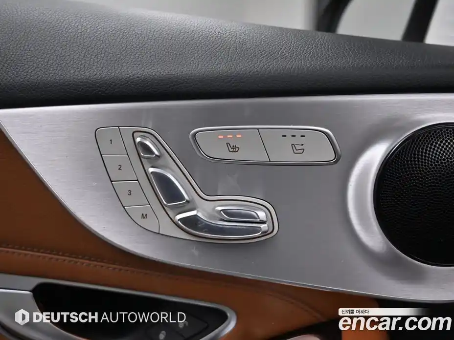 Mercedes-Benz C-Class 2018 2.0 Автомат в Москве № 161376, фото 17