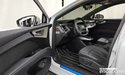 Audi Q4 e-tron 2023 0.2 Автомат в Москве № 162667, миниатюра 8