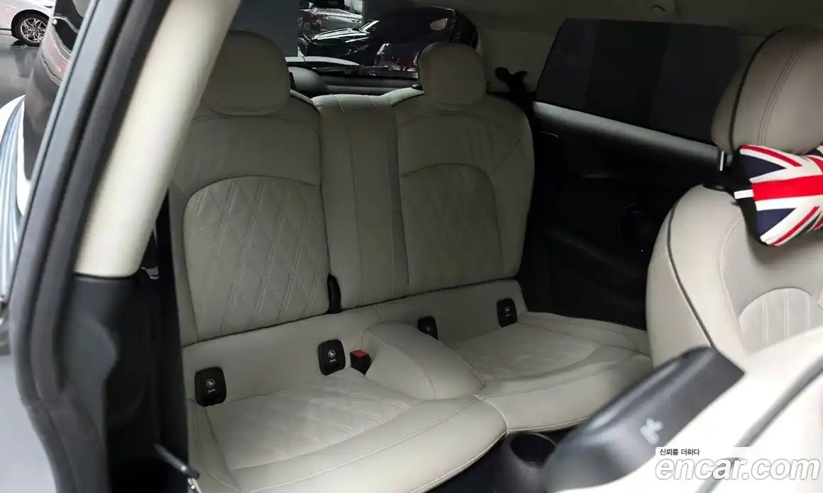 Mini Cooper 2023 2.0 Автомат в Москве № 162811, фото 12