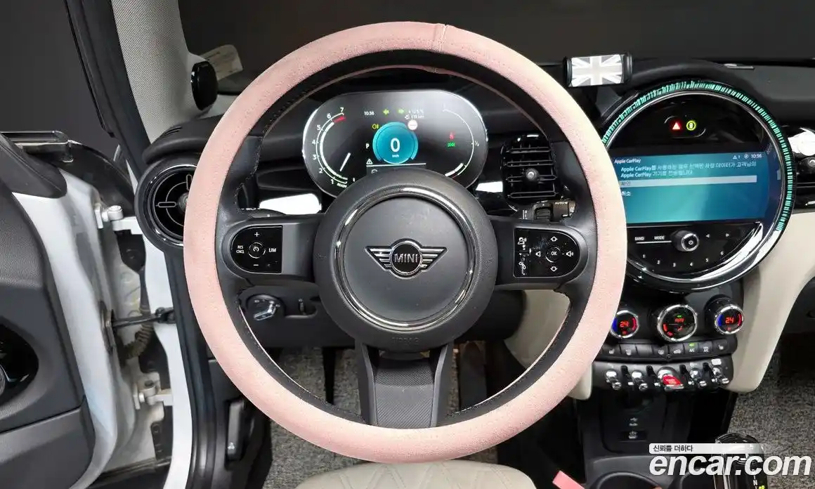 Mini Cooper 2023 2.0 Автомат в Москве № 162811, фото 13