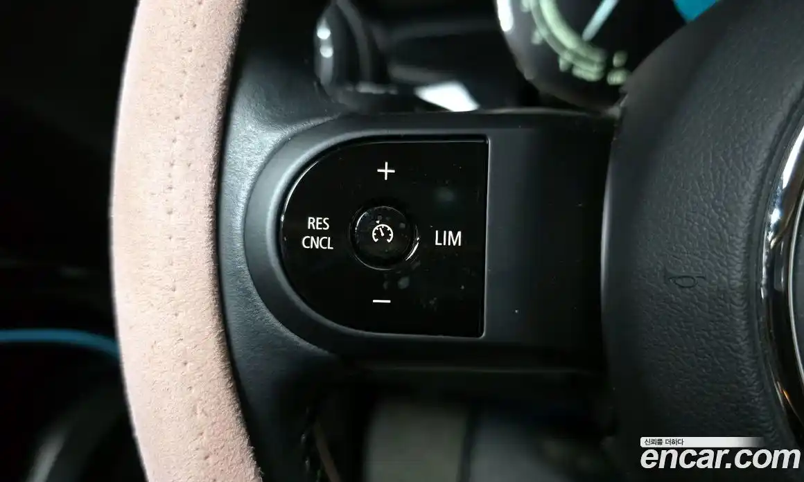 Mini Cooper 2023 2.0 Автомат в Москве № 162811, фото 18