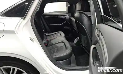 Audi A3 2018 2.0 Автомат в Москве № 162921, миниатюра 12