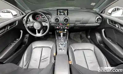 Audi A3 2018 2.0 Автомат в Москве № 162921, миниатюра 2