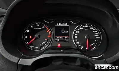 Audi A3 2018 2.0 Автомат в Москве № 162921, миниатюра 9