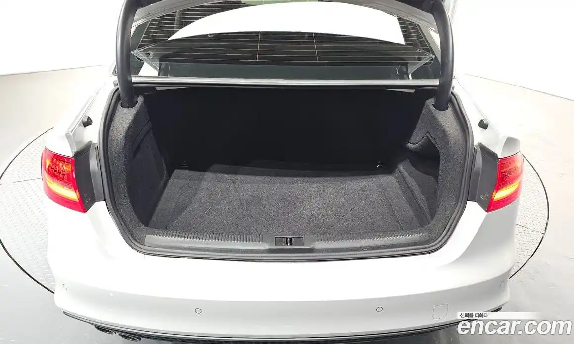 Audi A4 2015 2.0 Автомат в Москве № 163838, фото 20