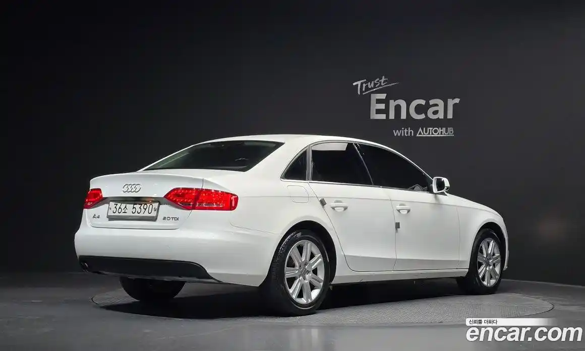 Audi A4 2012 2.0 Автомат в Москве № 163901, фото 3