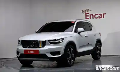 Volvo XC40, 2021