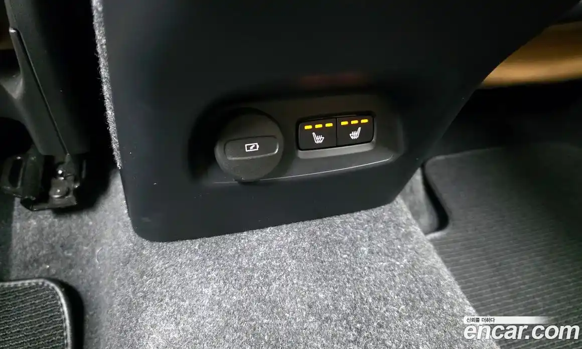 Volvo XC40 2021 2.0 Автомат в Москве № 164142, фото 19