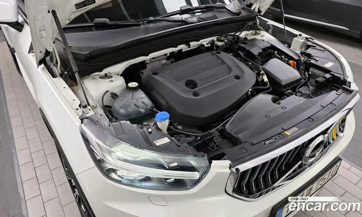 Volvo XC40 2021 2.0 Автомат в Москве № 164142, фото 6