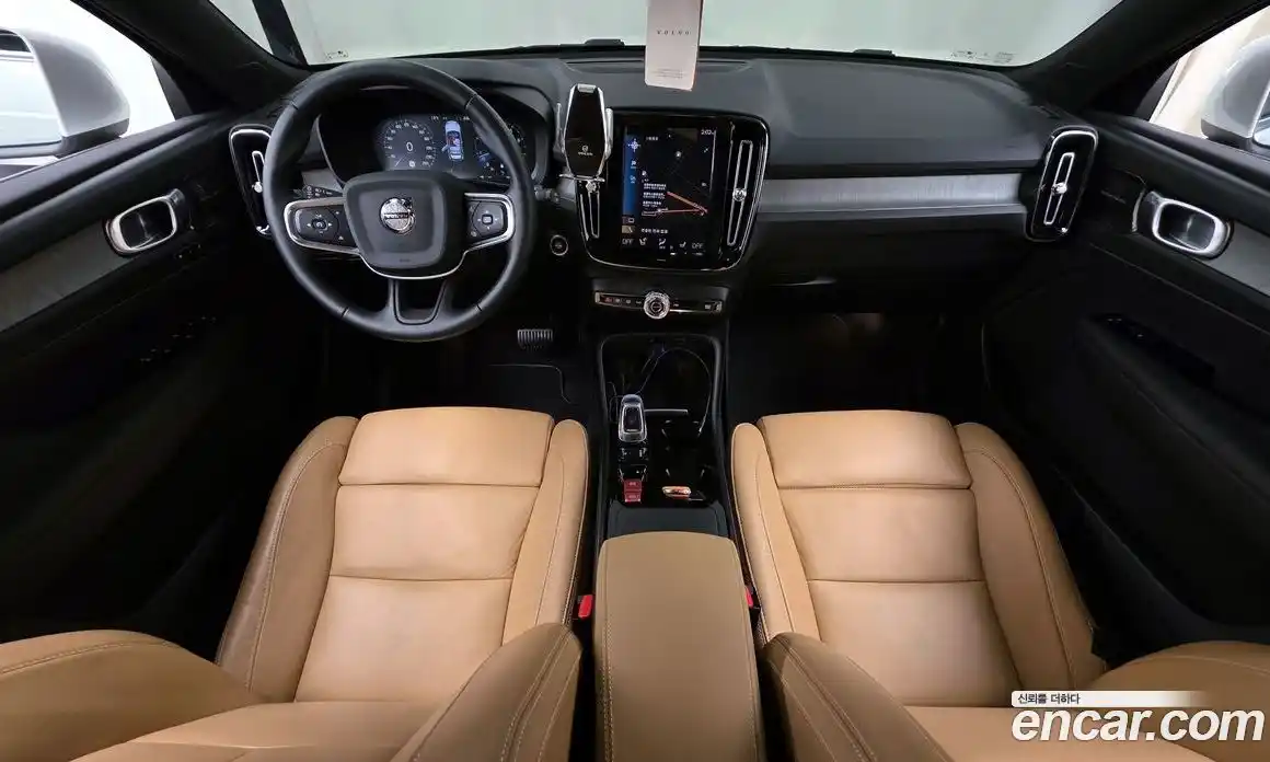 Volvo XC40 2021 2.0 Автомат в Москве № 164142, фото 7