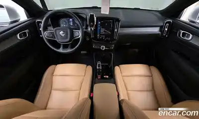 Volvo XC40 2021 2.0 Автомат в Москве № 164142, миниатюра 7