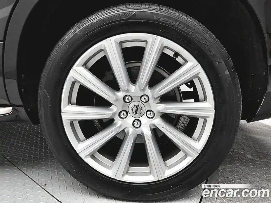 Volvo XC90 2019 2.0 Автомат в Москве № 164822, фото 6