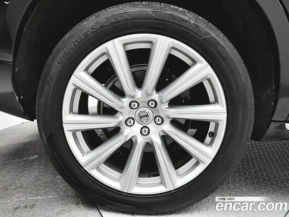 Volvo XC90 2019 2.0 Автомат в Москве № 164822, фото 8