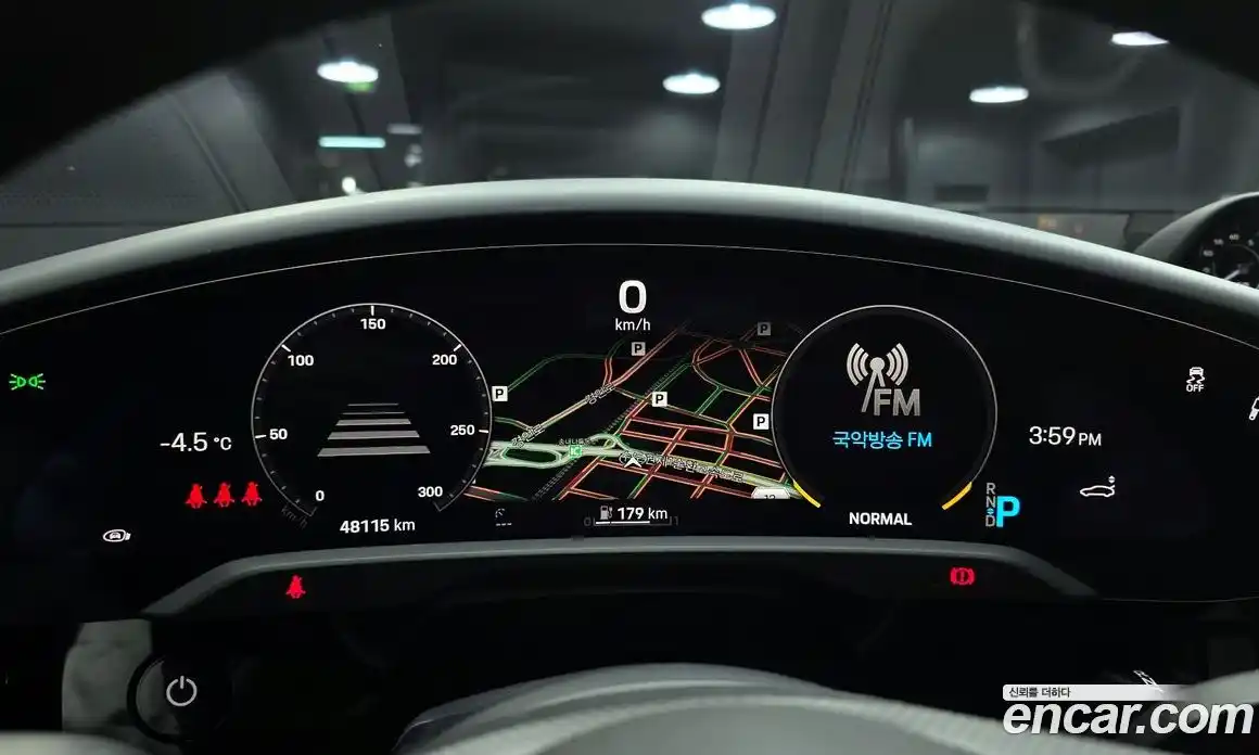 Porsche Taycan 2021 0.1 Автомат в Москве № 165275, фото 8