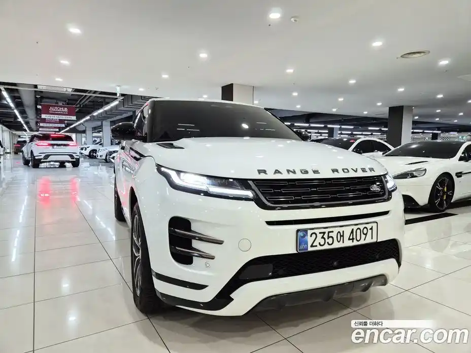 Land Rover Range-Rover Evoque 2025 2.0 Автомат в Москве № 166087, фото 1