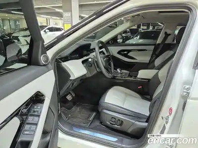 Land Rover Range-Rover Evoque 2025 2.0 Автомат в Москве № 166087, миниатюра 8