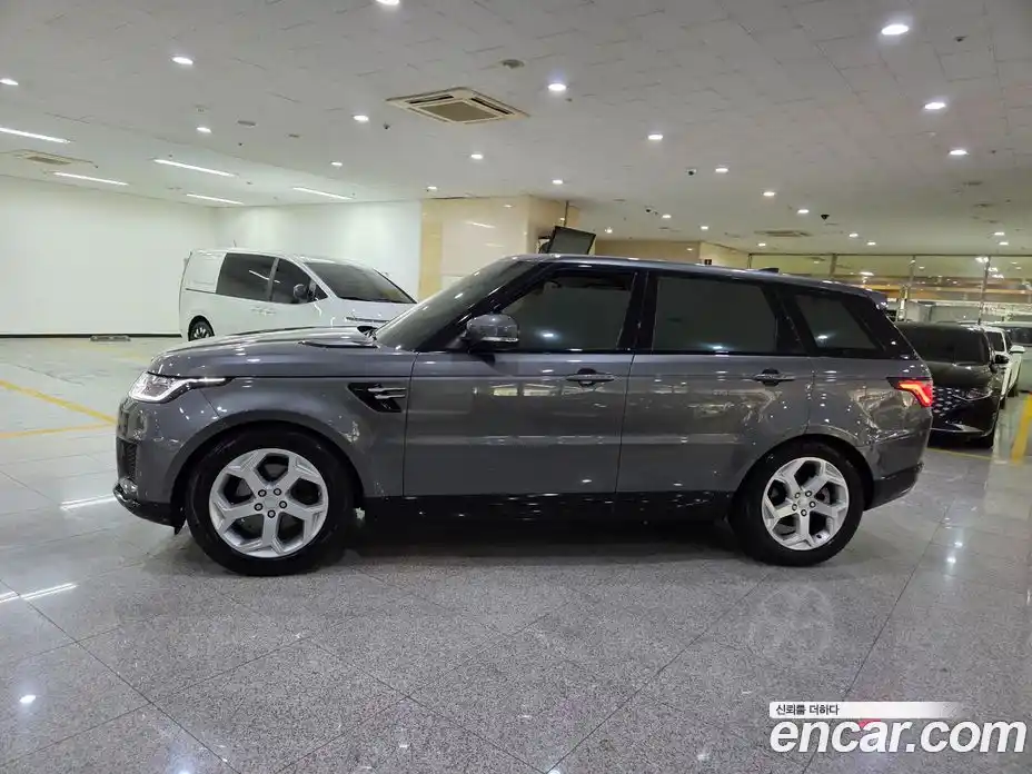 Land Rover Range-Rover Sport 2019 3.0 Автомат в Москве № 166892, фото 3