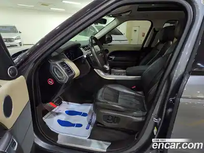 Land Rover Range-Rover Sport 2019 3.0 Автомат в Москве № 166892, миниатюра 6