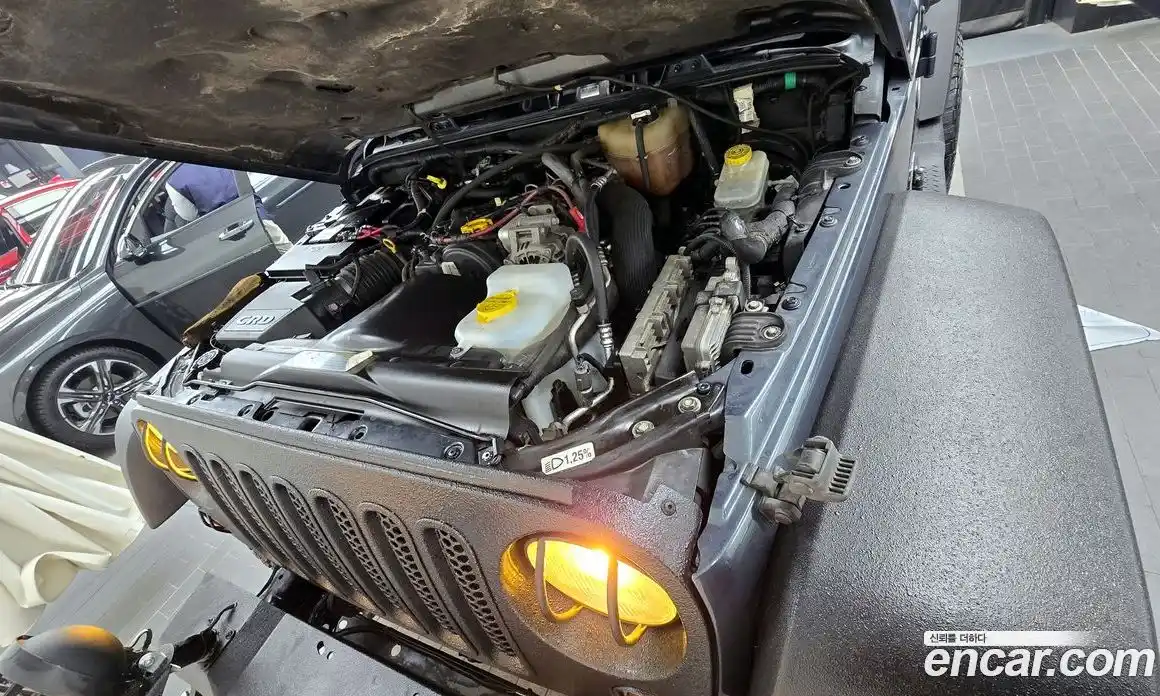 Jeep Wrangler 2007 2.8 Автомат в Москве № 167229, фото 6