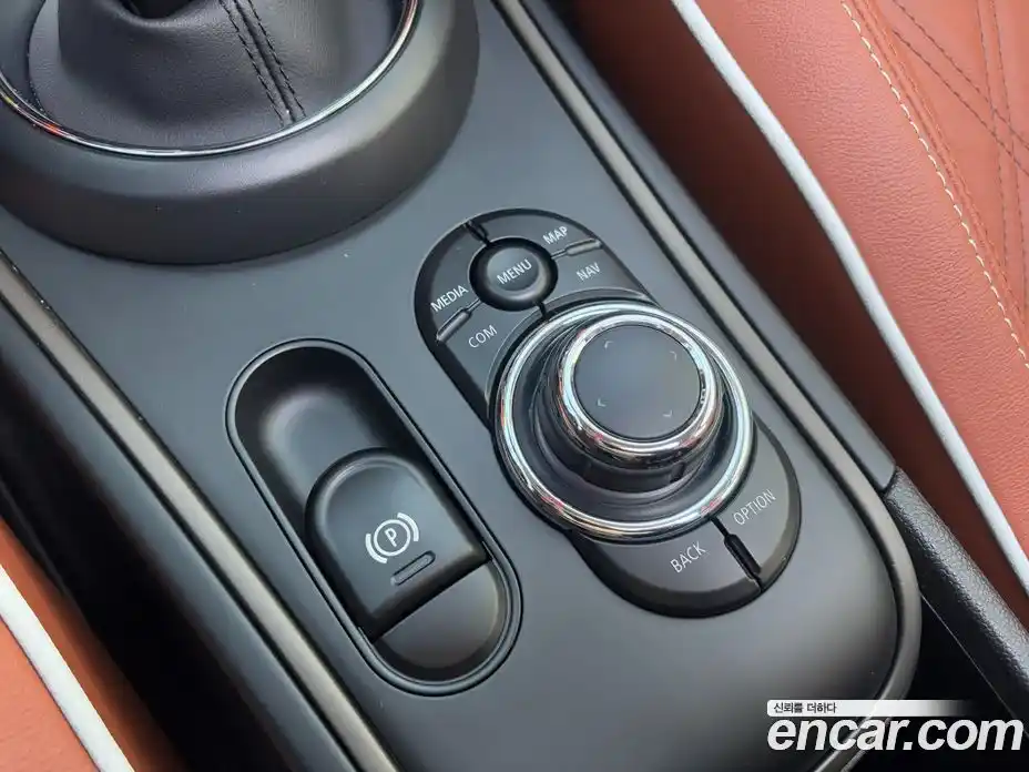 Mini Countryman 2022 2.0 Автомат в Москве № 167434, фото 13