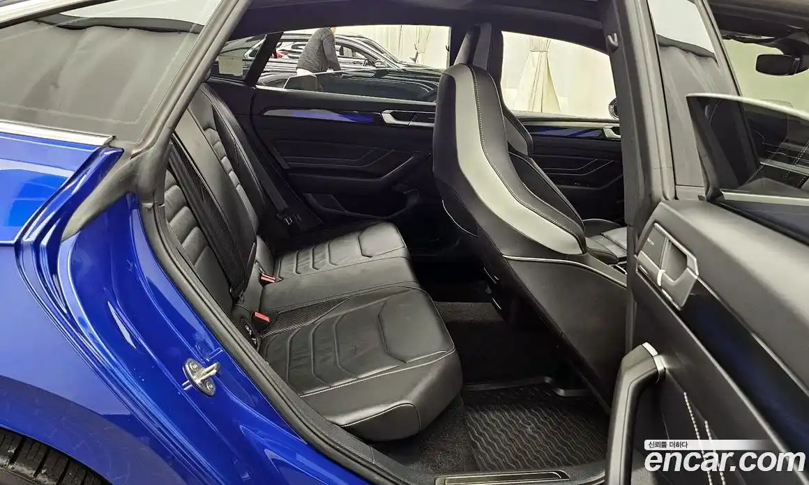 Volkswagen Arteon 2023 2.0 Автомат в Москве № 168863, фото 12