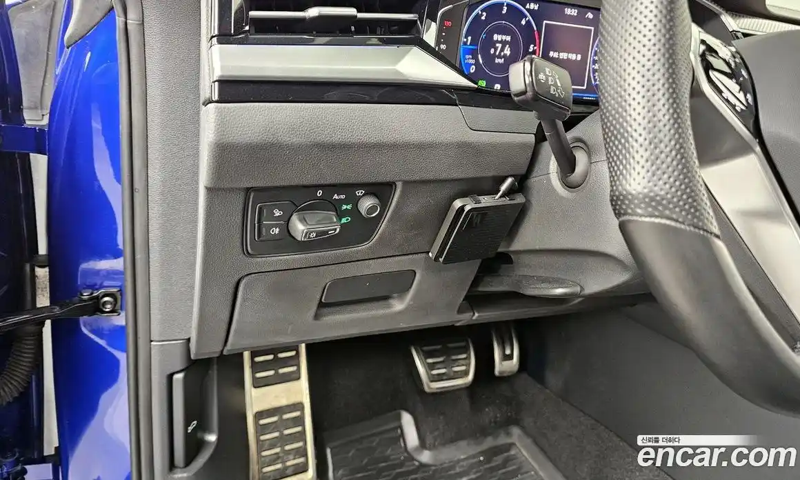 Volkswagen Arteon 2023 2.0 Автомат в Москве № 168863, фото 16