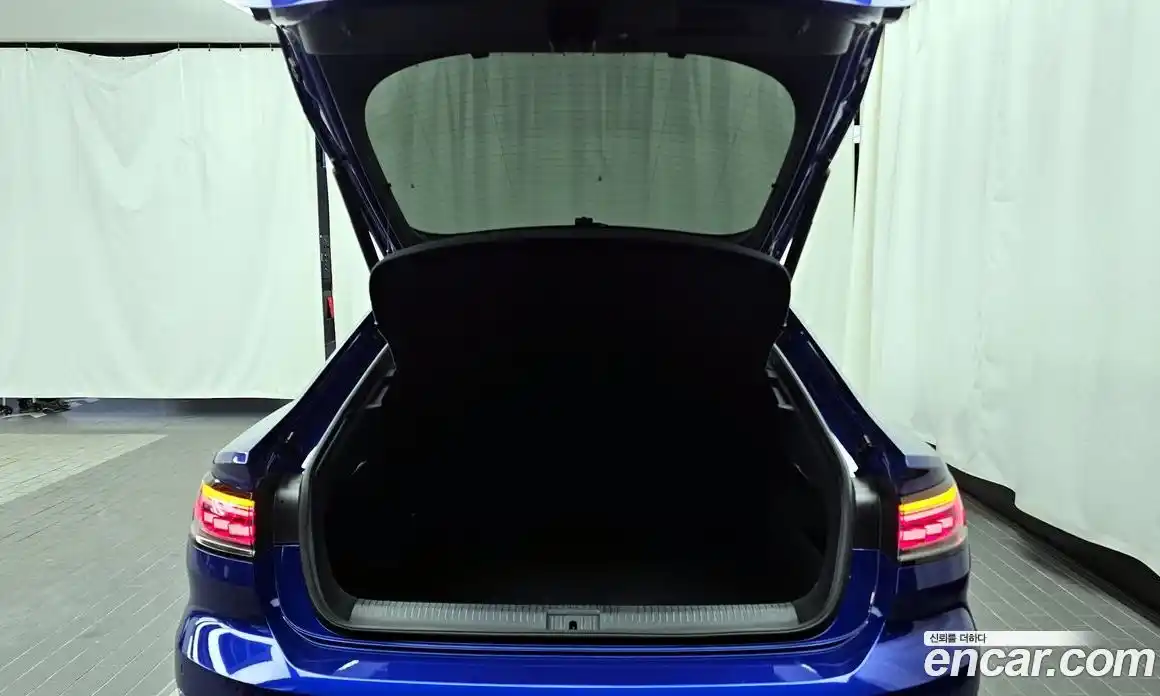 Volkswagen Arteon 2023 2.0 Автомат в Москве № 168863, фото 20