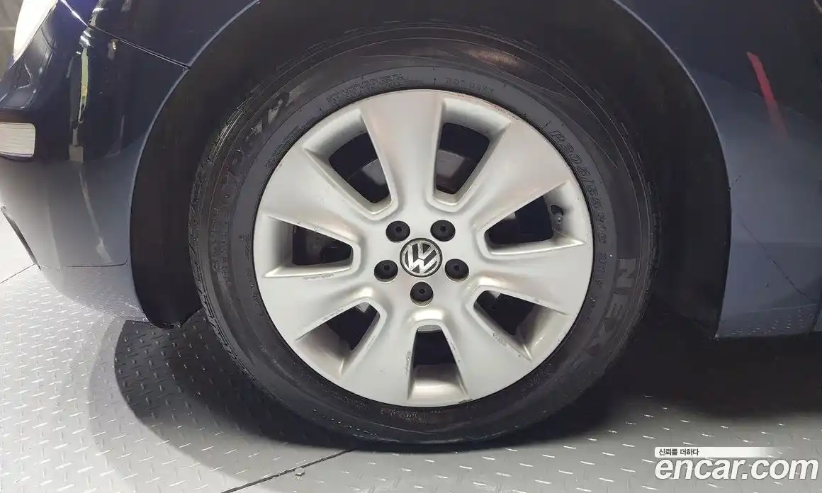 Volkswagen Beatle 2008 2.0 Автомат в Москве № 168988, фото 15