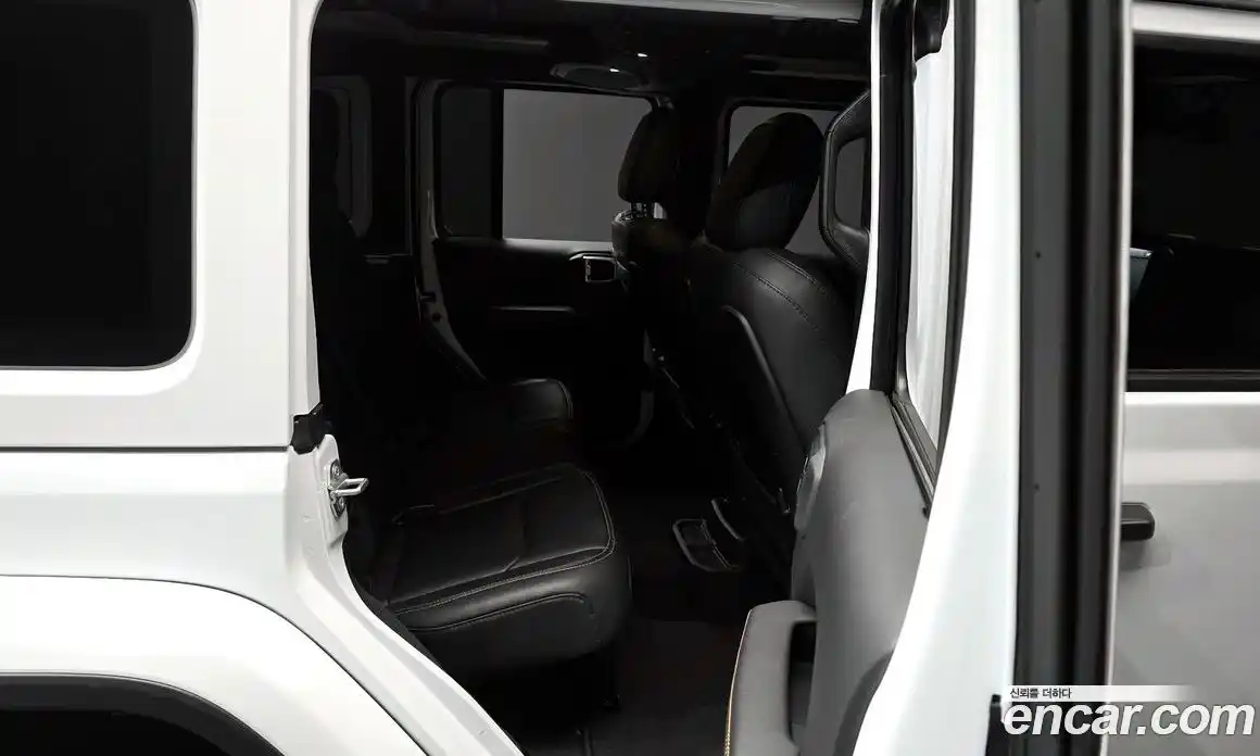 Jeep Wrangler 2025 2.0 Автомат в Москве № 169358, фото 12