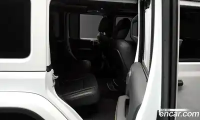 Jeep Wrangler 2025 2.0 Автомат в Москве № 169358, миниатюра 12