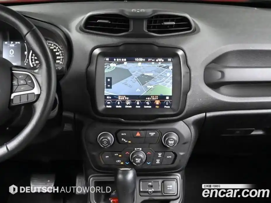 Jeep Renegade 2018 2.4 Автомат в Москве № 169979, фото 14