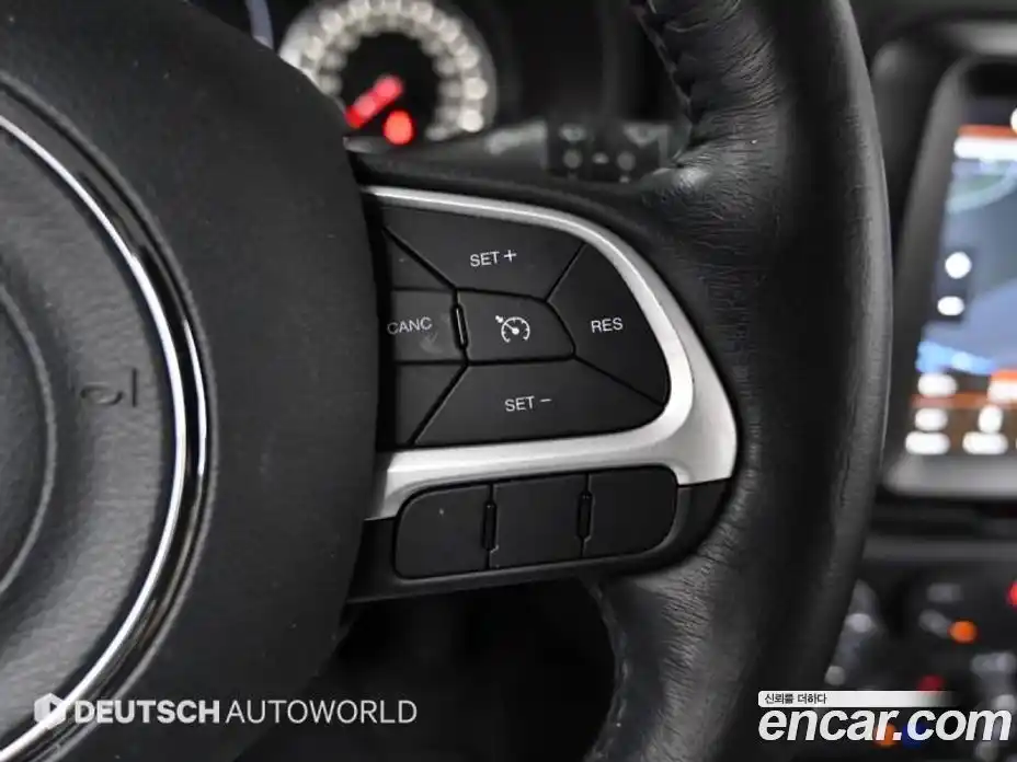 Jeep Renegade 2018 2.4 Автомат в Москве № 169979, фото 15