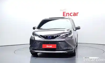Toyota Sienna 2021 2.5 Автомат в Москве № 170206, миниатюра 11