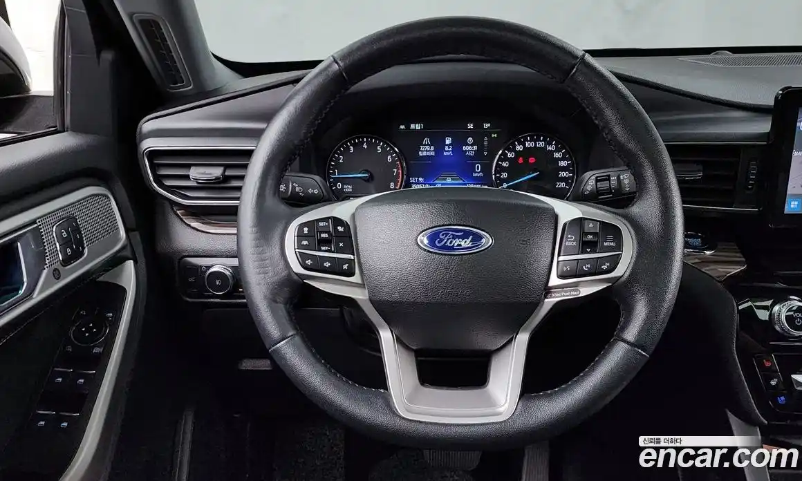 Ford Explorer 2022 2.3 Автомат в Москве № 170811, фото 1