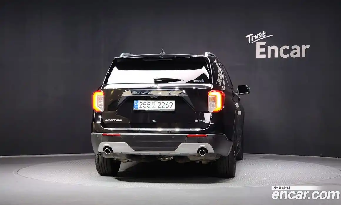 Ford Explorer 2022 2.3 Автомат в Москве № 170811, фото 7