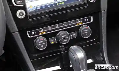 Volkswagen Golf 2015 2.0 Автомат в Москве № 171231, миниатюра 11