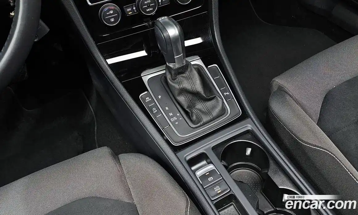 Volkswagen Golf 2015 2.0 Автомат в Москве № 171231, фото 12