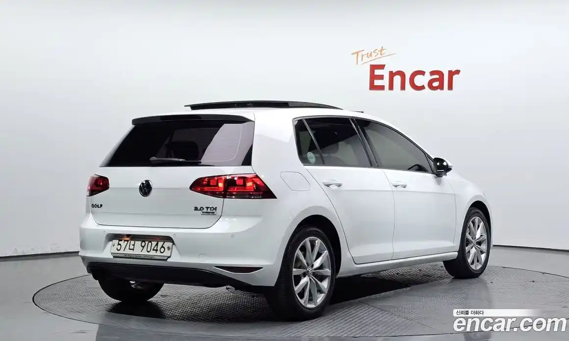 Volkswagen Golf 2015 2.0 Автомат в Москве № 171231, фото 3