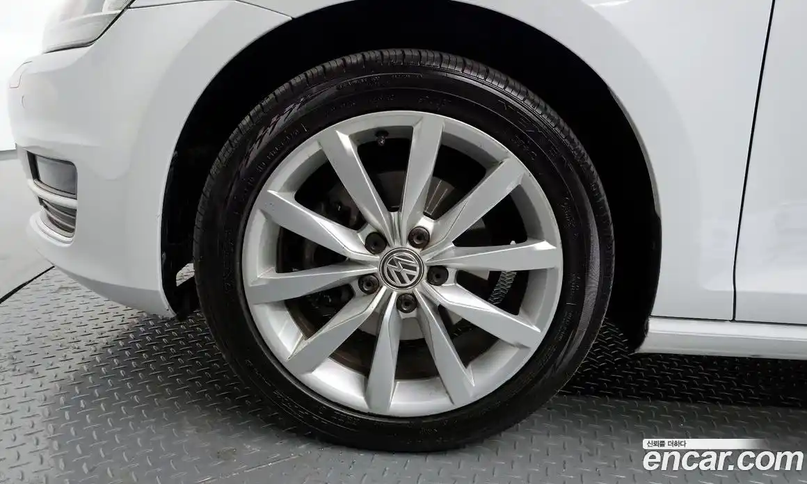 Volkswagen Golf 2015 2.0 Автомат в Москве № 171231, фото 4