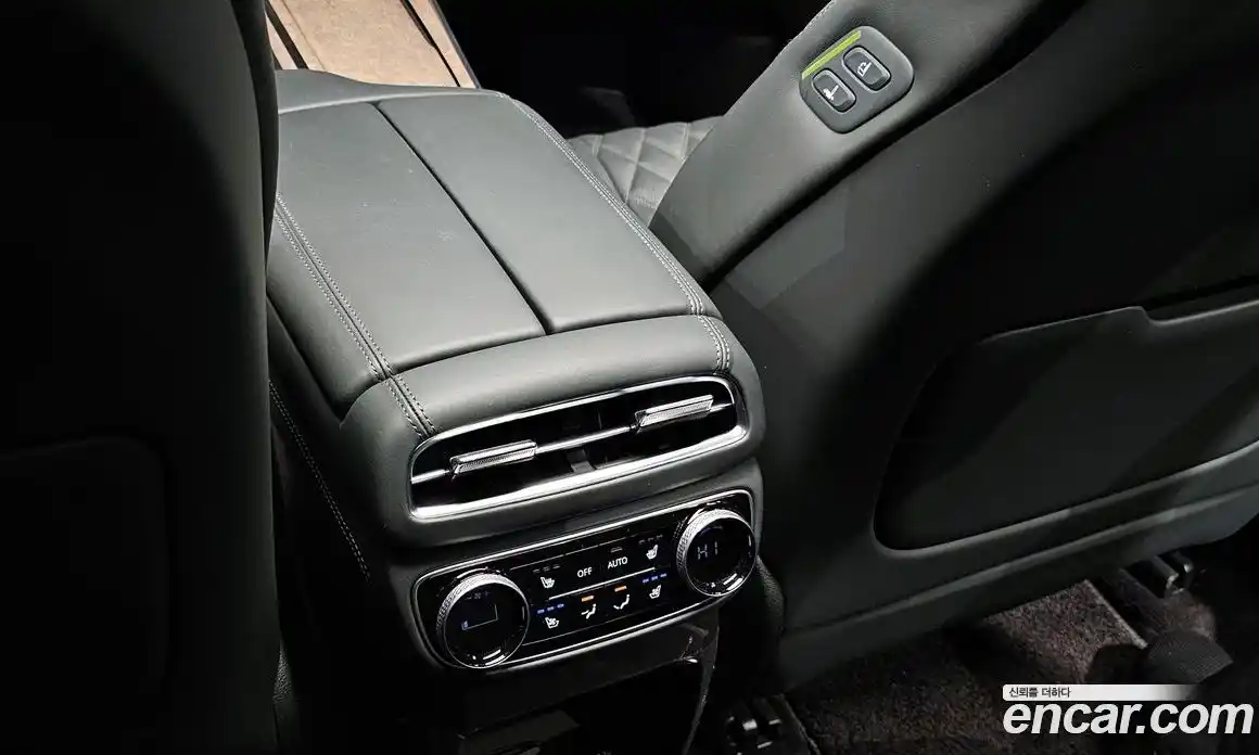 Genesis GV80 2023 2.5 Автомат в Москве № 17591, фото 13