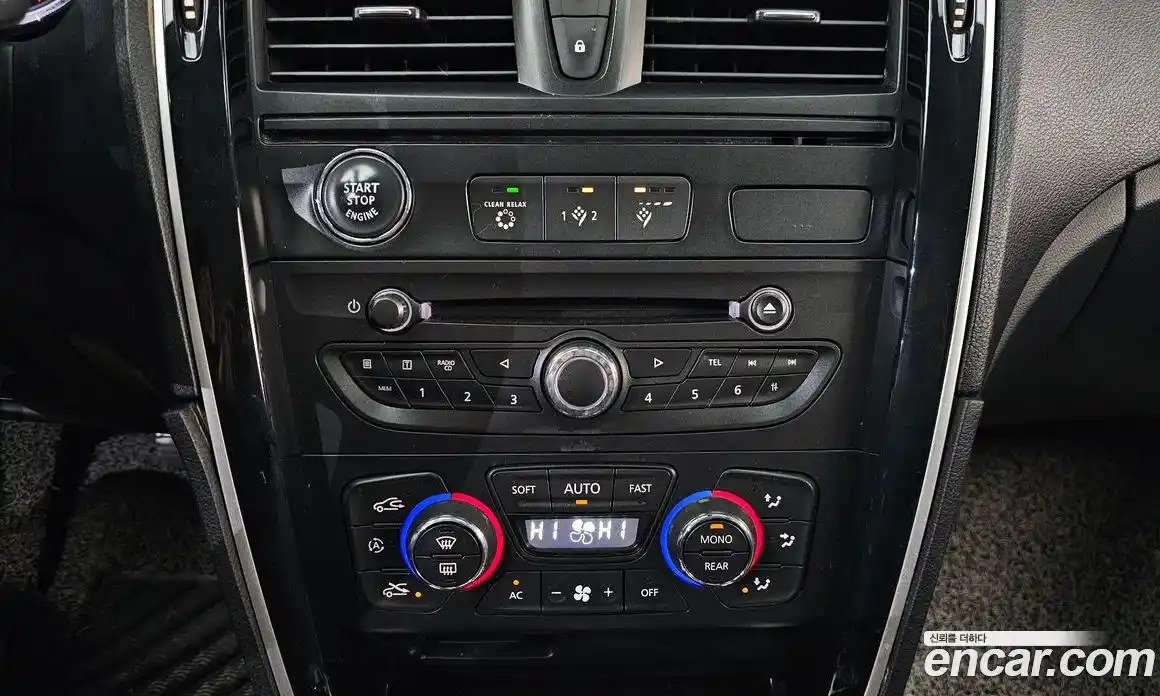 Renault SM7 2013 2.5 Автомат в Москве № 182842, фото 19