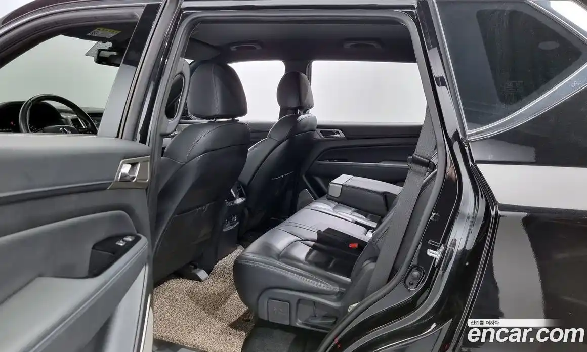 SsangYong Rexton 2018 2.2 Автомат в Москве № 1866, фото 11