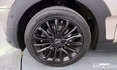 Mini Clubman 2022 1.5 Автомат в Москве № 188394, миниатюра 3