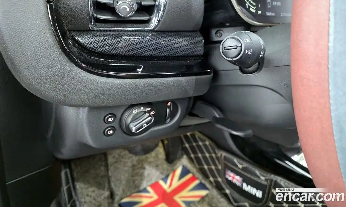 Mini Clubman 2022 1.5 Автомат в Москве № 188394, фото 6