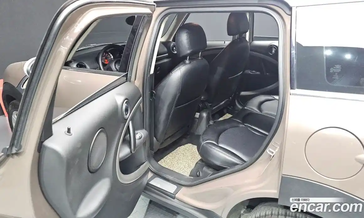 Mini Countryman 2015 2.0 Автомат в Москве № 190081, фото 12