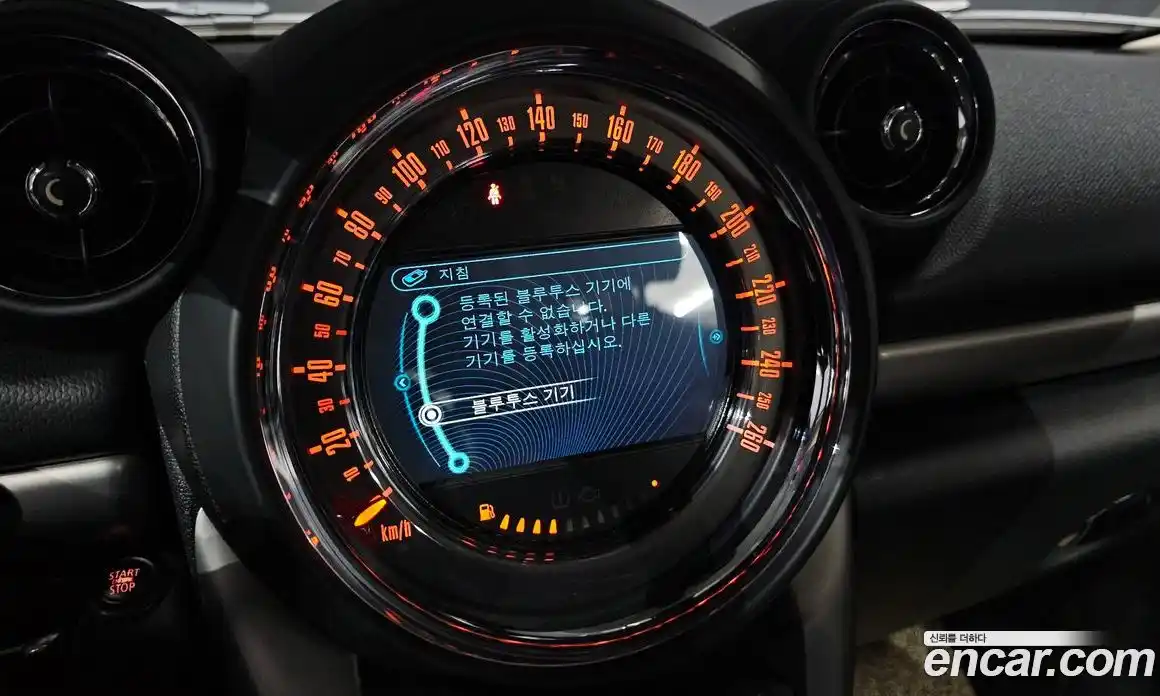 Mini Countryman 2015 2.0 Автомат в Москве № 190081, фото 15