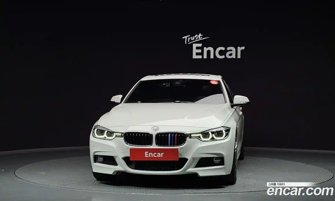 BMW 3-Series 2016 2.0 Автомат в Москве № 193017, фото 3