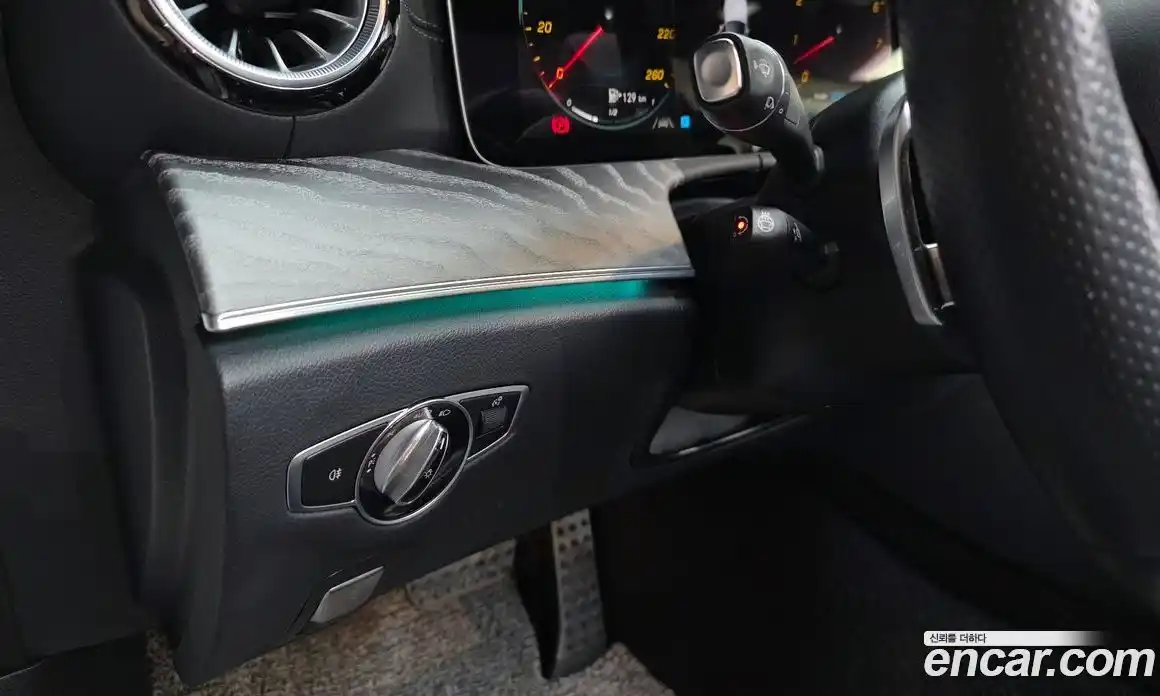 Mercedes-Benz E-Class 2021 3.0 Автомат в Москве № 193921, фото 20