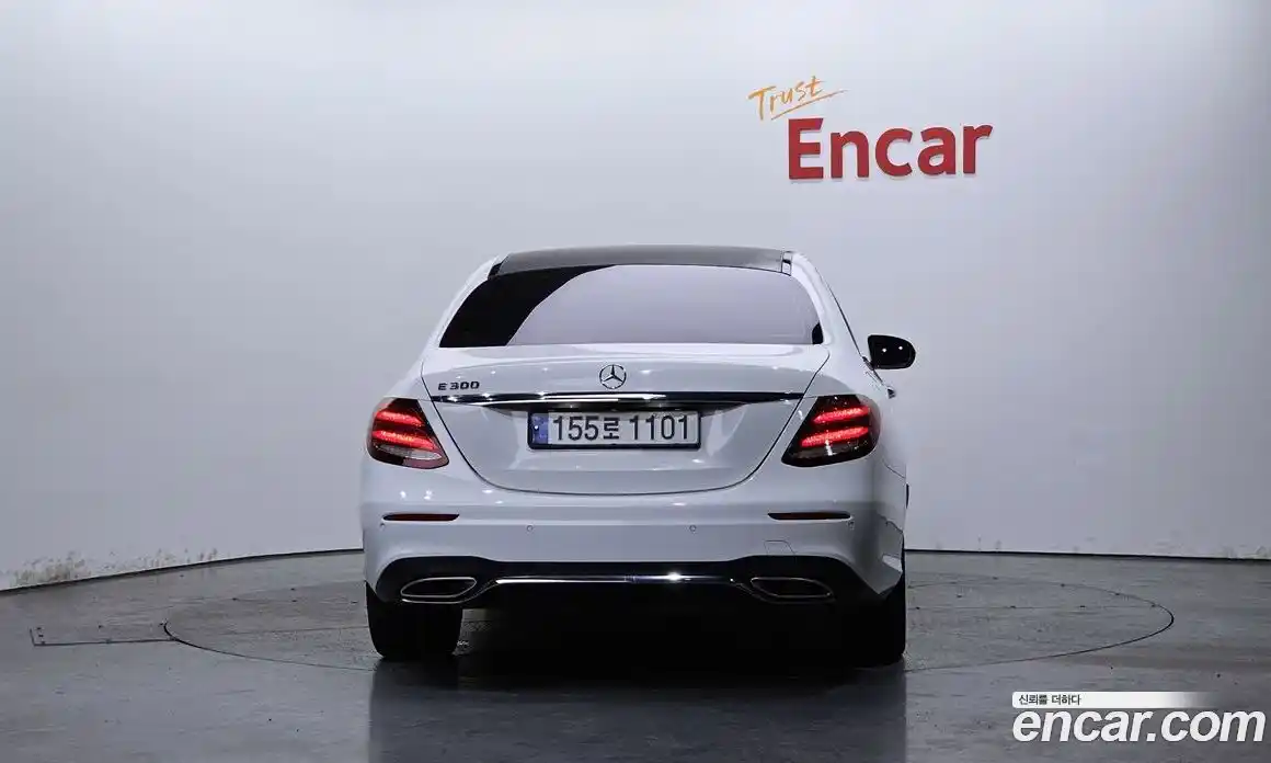 Mercedes-Benz E-Class 2019 2.0 Автомат в Москве № 195697, фото 4