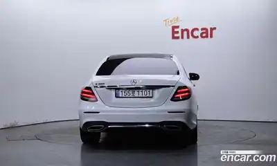 Mercedes-Benz E-Class 2019 2.0 Автомат в Москве № 195697, миниатюра 4